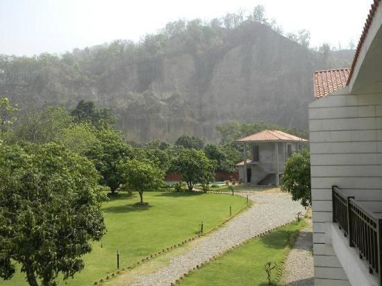 Jim Corbett Resort รามนาการ์ ภายนอก รูปภาพ